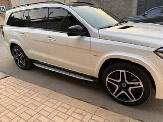2018 Mercedes-Benz GLS 400 I (X166), белый, 5000000 рублей, вид 4
