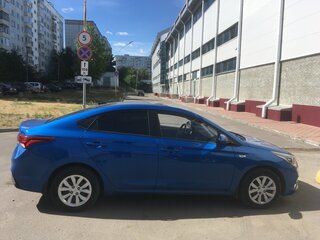 2017 Hyundai Solaris II, синий, 1120000 рублей, вид 2