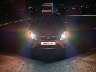 2010 Kia Rio II Рестайлинг, оранжевый, 520000 рублей, вид 5
