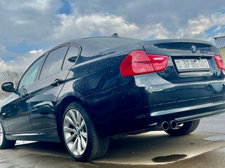2011 BMW 3 серии 328i V (E90/E91/E92/E93) Рестайлинг, чёрный, 760000 рублей, вид 3