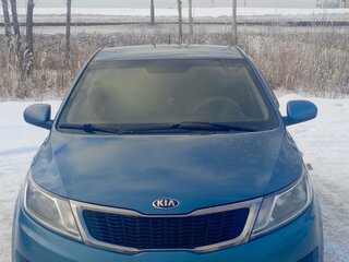 2013 Kia Rio III, голубой, 820000 рублей, вид 2