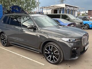 2020 BMW X7 30d I (G07), серый, 7000000 рублей, вид 2