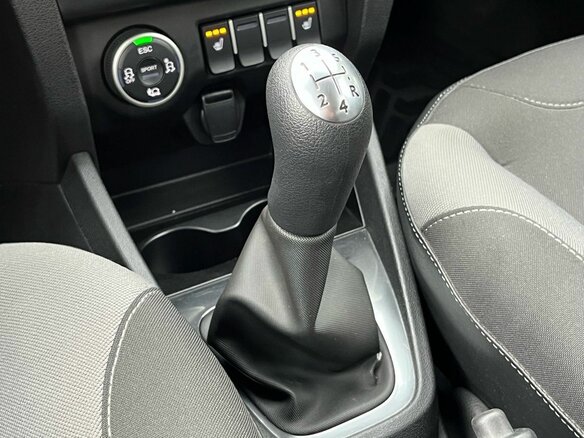 2018 Lada (ВАЗ) XRAY Cross I, серебристый, 1250000 рублей - вид 19