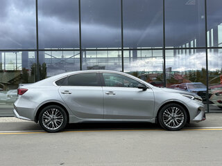 2021 Kia Cerato IV Рестайлинг, серый, 2320000 рублей, вид 3