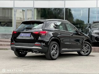 2025 Mercedes-Benz GLA 250 II (H247) Рестайлинг, чёрный, 5850000 рублей, вид 4