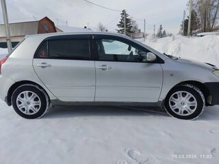 2005 Toyota Corolla IX (E120, E130) Рестайлинг, серебристый, 380000 рублей, вид 2