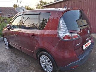 2012 Renault Scenic III Рестайлинг, красный, 995000 рублей, вид 5