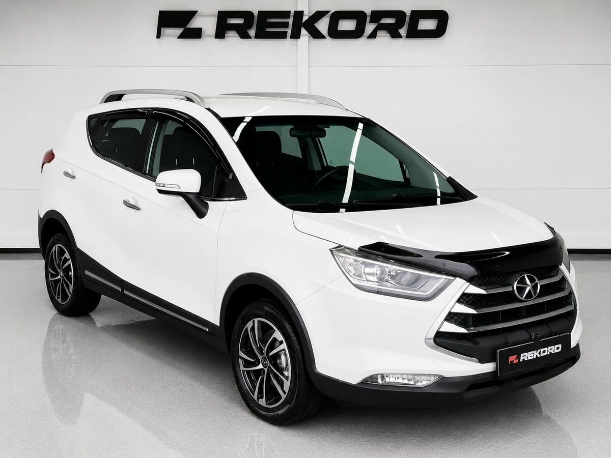 Открыть фотографии: JAC S3 I