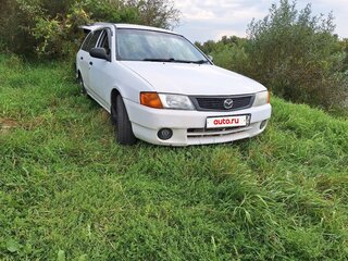 2000 Mazda Familia VIII (BJ), белый, 300000 рублей, вид 4