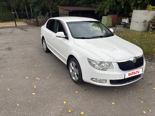 2013 Skoda Superb II, белый, 960000 рублей, вид 2