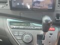 2010 Toyota ISis I Рестайлинг, белый - вид 11