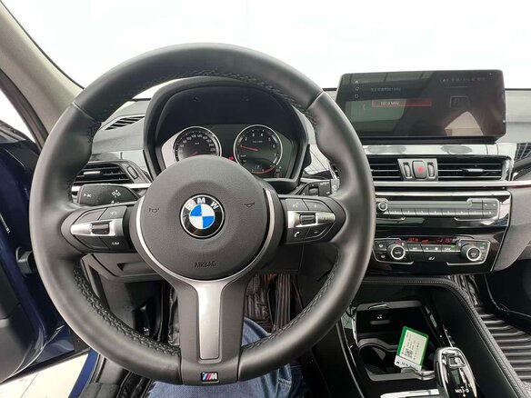 2022 BMW X1 Long 20Li sDrive II (F48) Рестайлинг, синий, 3265000 рублей - вид 7