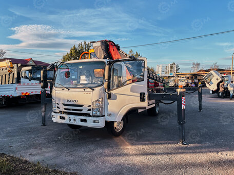 2026 Isuzu Автовышки, серебристый, 6751853 рублей, вид 2
