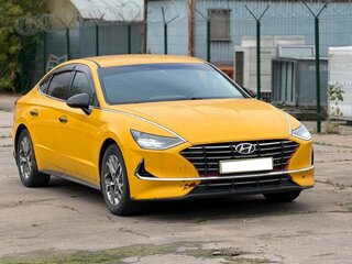2021 Hyundai Sonata VIII (DN8), жёлтый, 1850000 рублей, вид 2