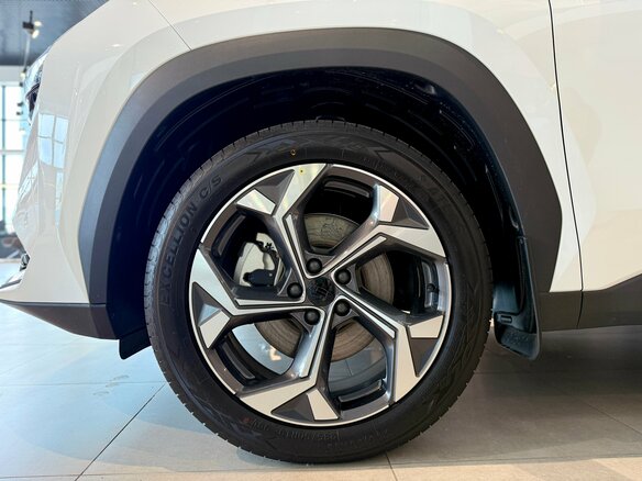 2026 Geely Atlas II, белый, 3909990 рублей - вид 8