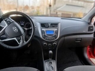 2013 Hyundai Solaris I, красный, 560000 рублей, вид 5
