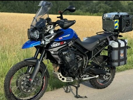 2015 Triumph Tiger 800, чёрный, 630000 рублей, вид 1