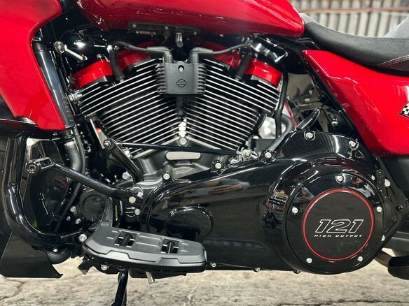 2025 Harley-Davidson CVO Road Glide ST, красный, 5170000 рублей - вид 28