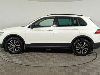 2020 Volkswagen Tiguan II, белый, 2550000 рублей, вид 4