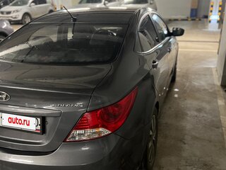 2012 Hyundai Solaris I, серый, 650000 рублей, вид 4