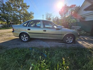 1996 Opel Vectra B, зелёный, 230000 рублей, вид 4