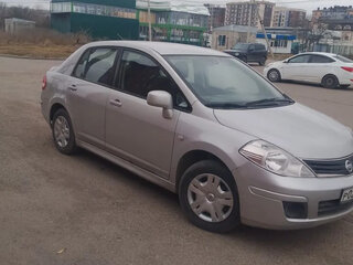 2012 Nissan Tiida I Рестайлинг, серебристый, 610000 рублей, вид 5