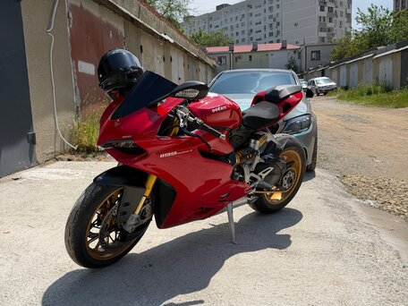 2013 Ducati 1199 Panigale, красный, 1050000 рублей, вид 4