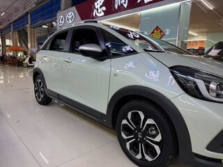 2022 Honda Fit Crosstar IV, белый, 1060000 рублей, вид 3