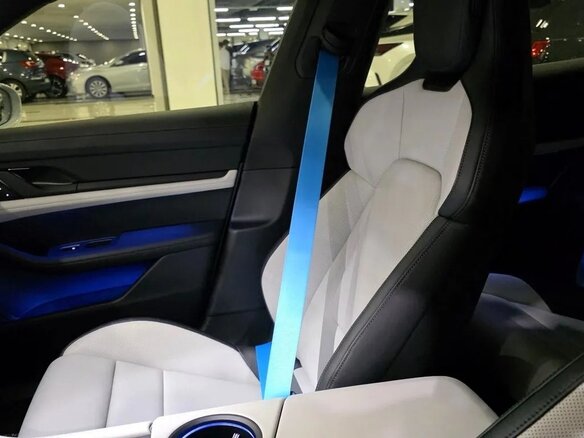 2026 Porsche Taycan 4 I Рестайлинг, серый - вид 11