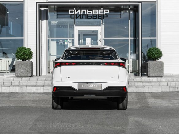 2026 Omoda C5 II, белый, 2751210 рублей - вид 3