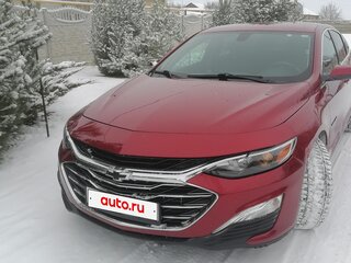 2020 Chevrolet Malibu IX Рестайлинг, красный, 1700000 рублей, вид 2