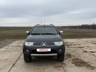 2010 Mitsubishi Pajero Sport II, серый, 1800000 рублей, вид 1