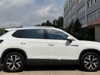 2022 Volkswagen Tayron I Рестайлинг, белый, 2230098 рублей, вид 5