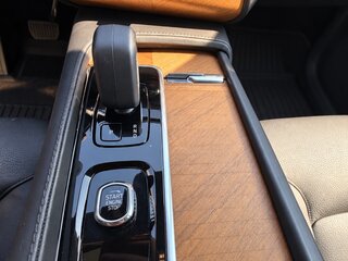 2023 Volvo XC90 II Рестайлинг 1, серый, 5000000 рублей, вид 5