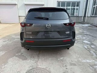 2025 Mazda CX-50, серый, 2547000 рублей, вид 5