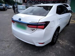 2021 Toyota Corolla Sporty XII (E210), белый, 1580008 рублей, вид 3