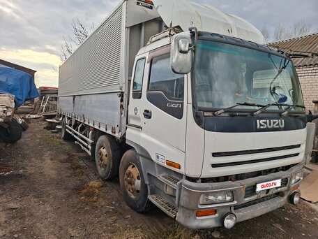 2003 Isuzu Giga (C-series), белый, 2600000 рублей, вид 1
