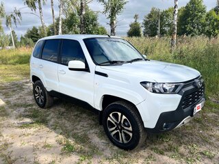 2024 Lada (ВАЗ) Niva Travel I, белый, 1350000 рублей, вид 3