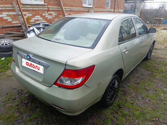 2007 BYD F3 I, золотистый, 150000 рублей - вид 3