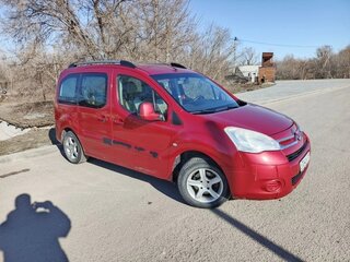 2011 Citroen Berlingo II, красный, 530000 рублей, вид 1