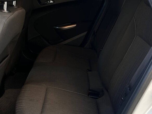 2011 Opel Astra J, белый, 680000 рублей - вид 20