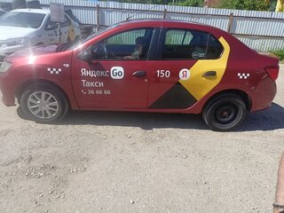 2017 Renault Logan II, красный, 190000 рублей, вид 4