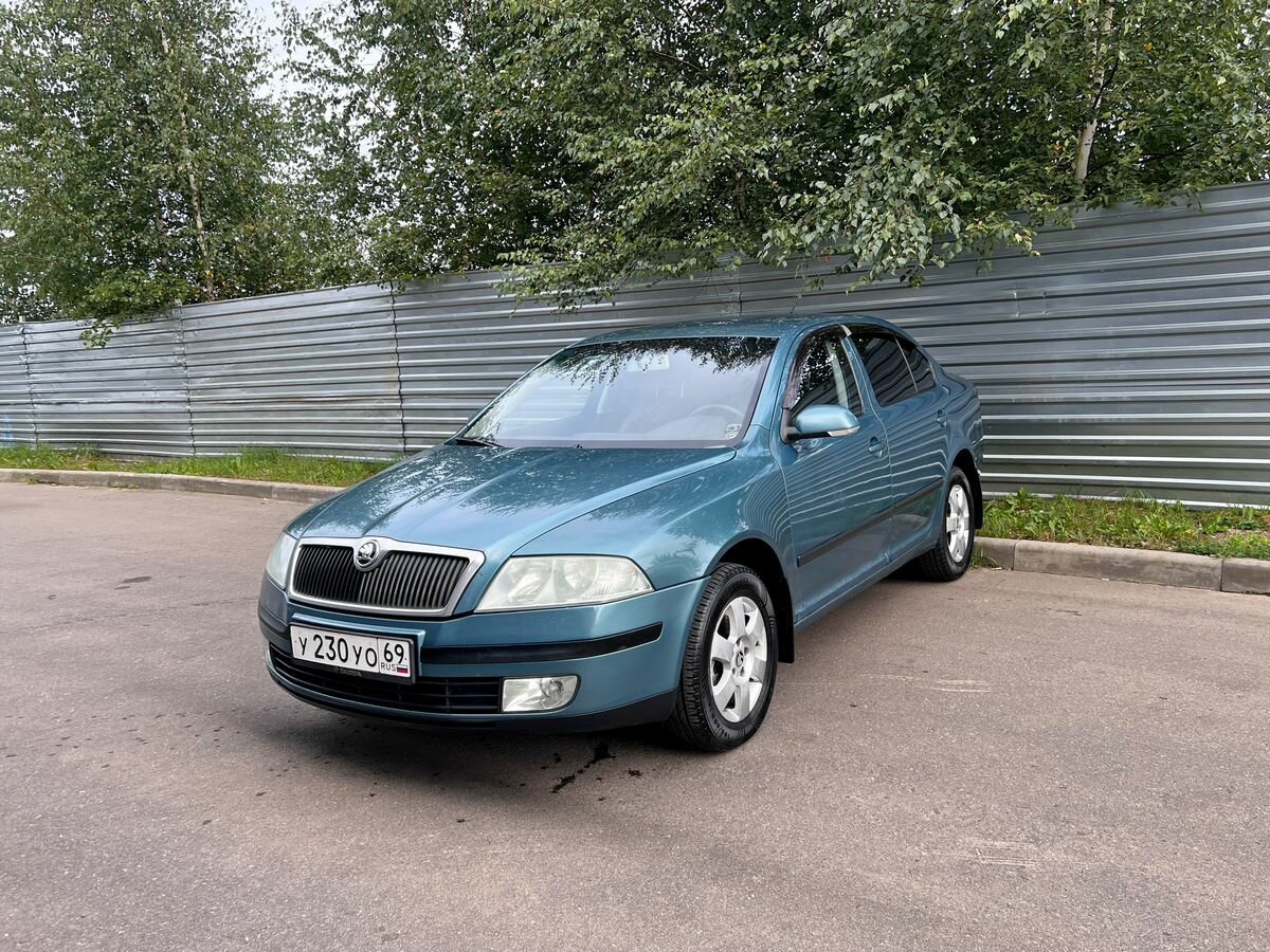 Открыть фотографии: Skoda Octavia II (A5)