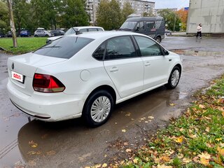2018 Volkswagen Polo V Рестайлинг, белый, 1090000 рублей, вид 5