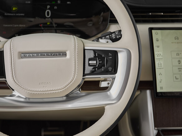 2025 Land Rover Range Rover P530 MHEV V, чёрный, 31800000 рублей - вид 15