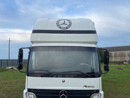 2010 Mercedes-Benz Atego, белый, 3650000 рублей, вид 4
