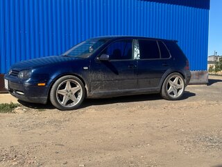 2002 Volkswagen Golf IV, синий, 420000 рублей, вид 3