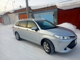 2017 Toyota Corolla Fielder XI (E160, E170, E180) Рестайлинг 1, серебристый, 1500000 рублей, вид 2