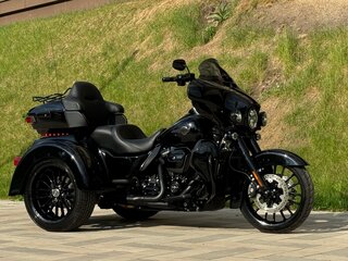2025 Harley-Davidson Tri Glide, чёрный, 5000000 рублей, вид 1