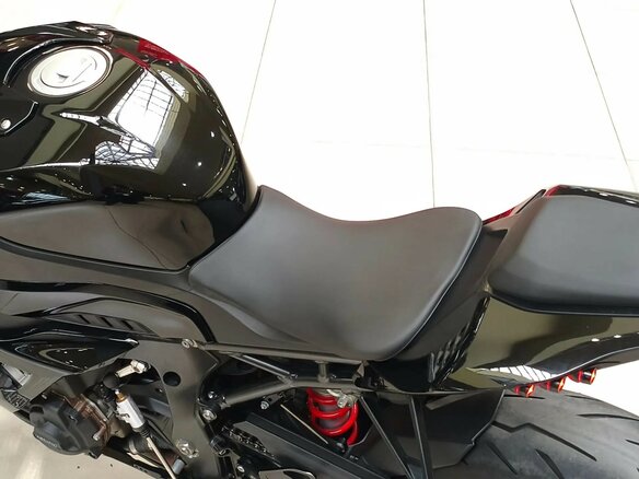 2022 BMW S 1000 RR, чёрный, 1770000 рублей - вид 12
